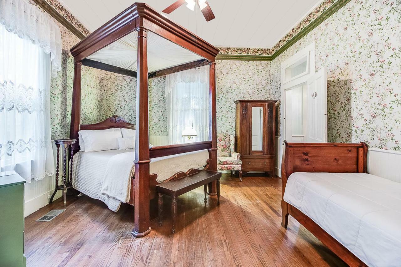 T'Frere's Bed&Breakfast Lafayette Eksteriør billede
